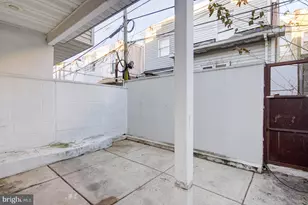 2416 S Alder St, Philadelphia, PA 19148 - Photo 9
