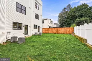 305 Fountain St, Philadelphia, PA 19128 - Photo 51