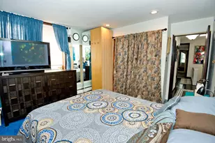 703 S 6th St, Philadelphia, PA 19147 - Photo 29