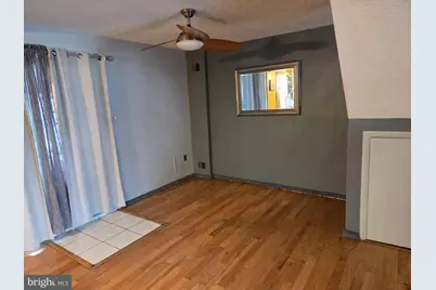 8406 Lyons Place, Philadelphia, PA 19153 - Photo 9