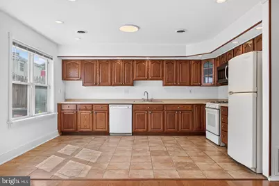 8408 Lyons Place, Philadelphia, PA 19153 - Photo 13