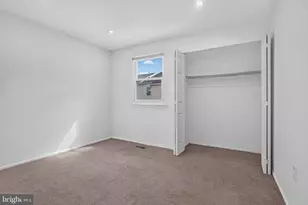8408 Lyons Pl, Philadelphia, PA 19153 - Photo 29