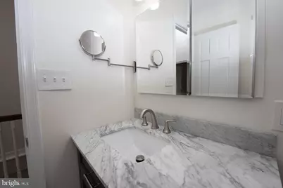531 S 17th Street, Philadelphia, PA 19146 - Photo 23