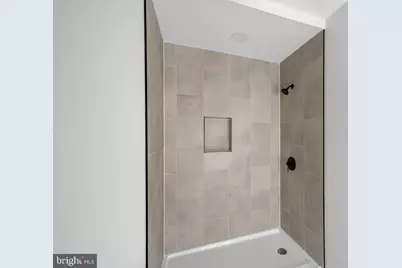 2041 N 8th Street #B, Philadelphia, PA 19122 - Photo 9