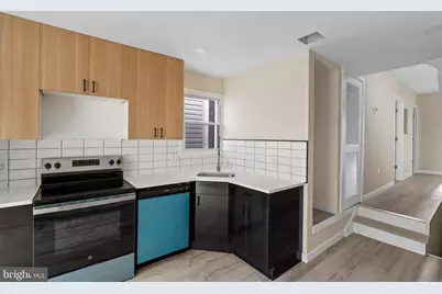 2041 N 8th Street #B, Philadelphia, PA 19122 - Photo 3