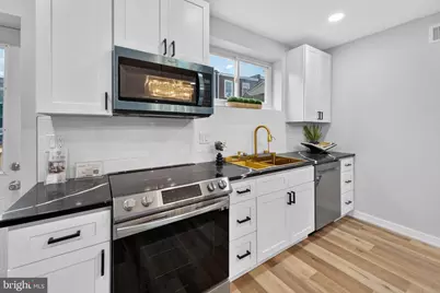 5910 W Columbia Avenue, Philadelphia, PA 19151 - Photo 17