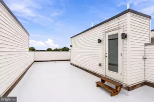 303B Fountain St, Philadelphia, PA 19128 - Photo 43