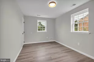 7818 Farnsworth St, Philadelphia, PA 19152 - Photo 23