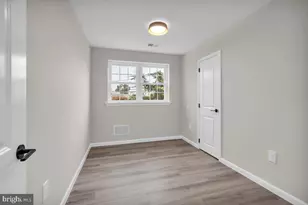 7818 Farnsworth St, Philadelphia, PA 19152 - Photo 25
