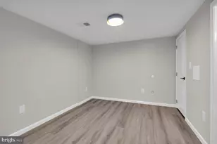 7818 Farnsworth St, Philadelphia, PA 19152 - Photo 35