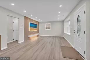 7818 Farnsworth St, Philadelphia, PA 19152 - Photo 5