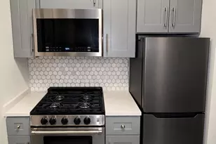 210 Locust St, Philadelphia, PA 19106 - Photo 5
