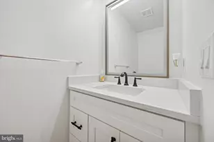 3001 Sedgeview Walk, Philadelphia, PA 19125 - Photo 5