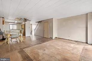 4236 Lawnside Rd, Philadelphia, PA 19154 - Photo 5