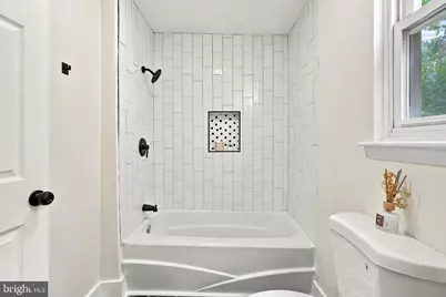 3826 Fairmount Avenue, Philadelphia, PA 19104 - Photo 17