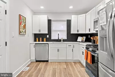 3826 Fairmount Avenue, Philadelphia, PA 19104 - Photo 11