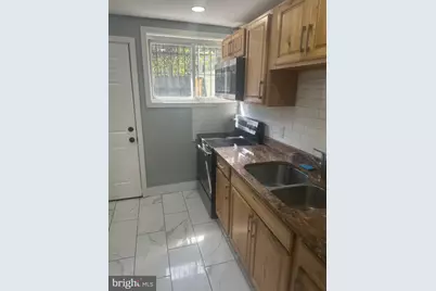 810 W Birch Street, Philadelphia, PA 19133 - Photo 7