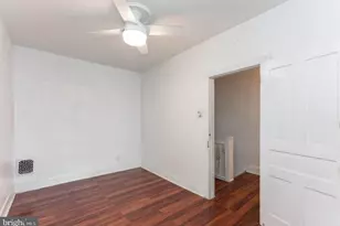 2050 S Beechwood St, Philadelphia, PA 19145 - Photo 23