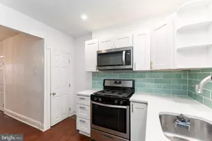 2050 S Beechwood St, Philadelphia, PA 19145 - Photo 15
