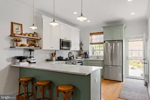 7127 Bryan St, Philadelphia, PA 19119 - Photo 9