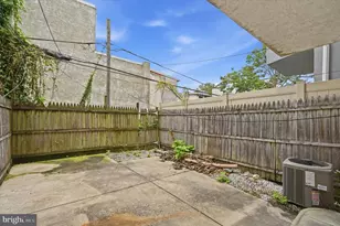 3002 W Girard Ave, Philadelphia, PA 19130 - Photo 13