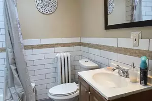 319 E Elwood St, Philadelphia, PA 19144 - Photo 15