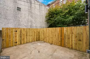 2642 Cedar St, Philadelphia, PA 19125 - Photo 19