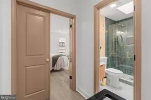 2642 Cedar St, Philadelphia, PA 19125 - Photo 27