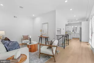 1754 Wylie St, Philadelphia, PA 19130 - Photo 9