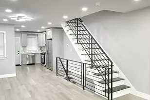 2502 S Sheridan St, Philadelphia, PA 19148 - Photo 5