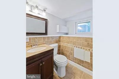 7026 Forrest Avenue, Philadelphia, PA 19138 - Photo 23