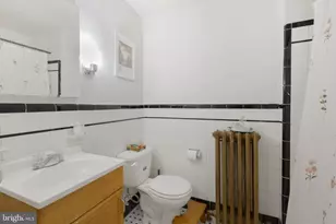 239 E Girard Ave, Philadelphia, PA 19125 - Photo 11