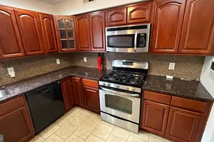 3517 Churchill Ln, Philadelphia, PA 19114 - Photo 9