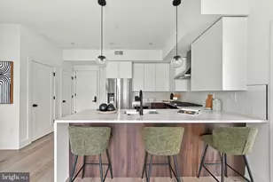 1723 Francis St, Philadelphia, PA 19130 - Photo 3