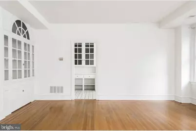 235 S 15th Street #406, Philadelphia, PA 19102 - Photo 3