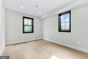210 Kalos St, Philadelphia, PA 19128 - Photo 29
