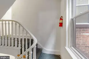 415 S 40th St, Philadelphia, PA 19104 - Photo 17