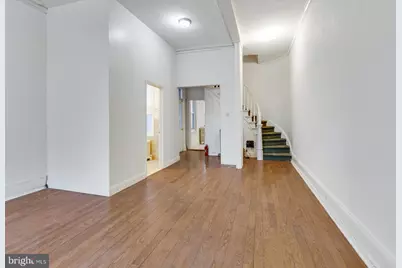 415 S 40th Street, Philadelphia, PA 19104 - Photo 3