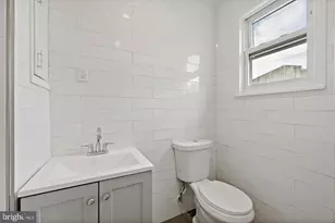 785 S 6th St, Philadelphia, PA 19147 - Photo 15