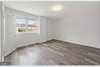 785 S 6th Street #2ND FL, Philadelphia, PA 19147 - Photo 11