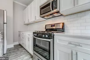 2434 E Dauphin St, Philadelphia, PA 19125 - Photo 11