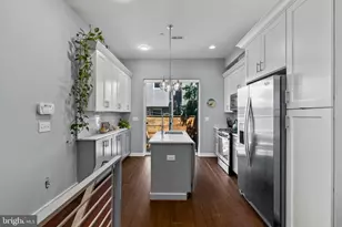1841 Mountain St, Philadelphia, PA 19145 - Photo 11