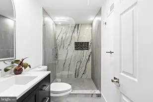6635 Hollis St, Philadelphia, PA 19138 - Photo 31