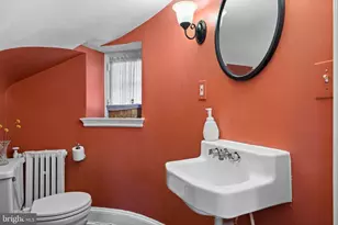 419 Gate Ln, Philadelphia, PA 19119 - Photo 33