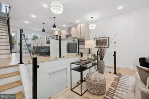 128 E Sharpnack St, Philadelphia, PA 19119 - Photo 3