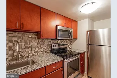 1324 Locust Street #207, Philadelphia, PA 19107 - Photo 3