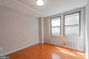 1324 Locust St, Philadelphia, PA 19107 - Photo 5
