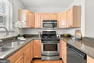 895 N Judson St, Philadelphia, PA 19130 - Photo 13