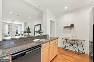 895 N Judson St, Philadelphia, PA 19130 - Photo 15