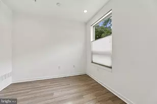3115 Riseview Ln, Philadelphia, PA 19125 - Photo 3